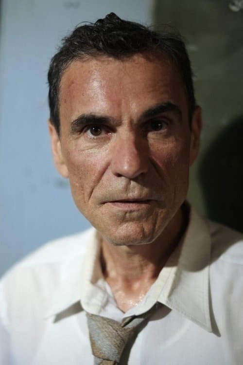 Vladislav Karamfilov profile photo