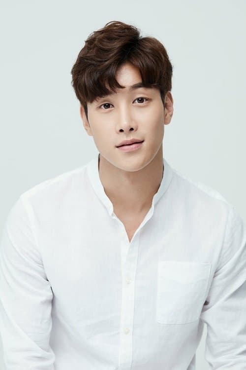 Lee Si-kang profile photo