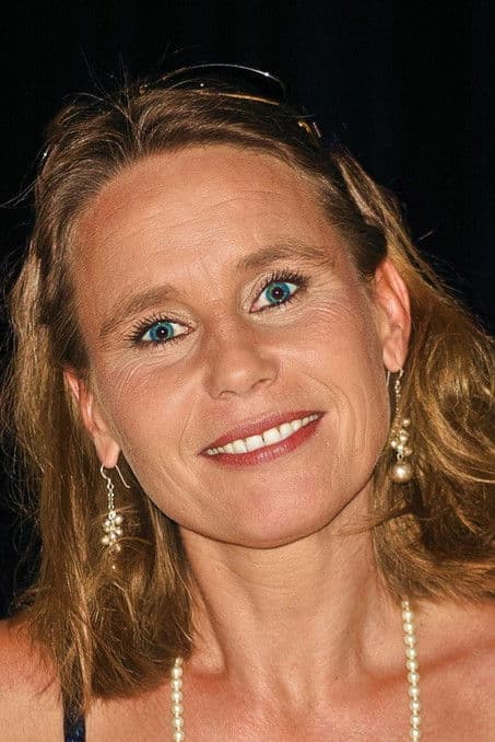 Marie Theres Relin profile photo