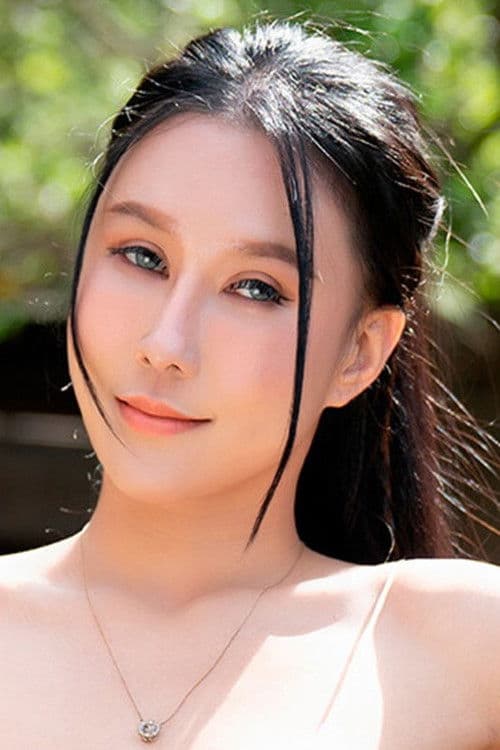 凌薇 profile photo