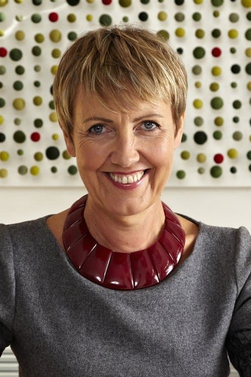 Aggie MacKenzie profile photo