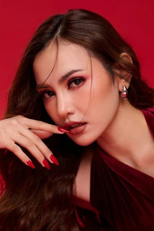 Mahalini Raharja profile photo