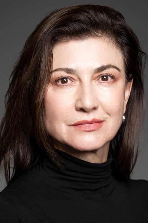 Leticia Huijara profile photo