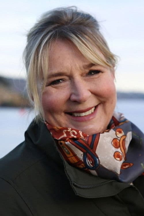 Fern Britton profile photo