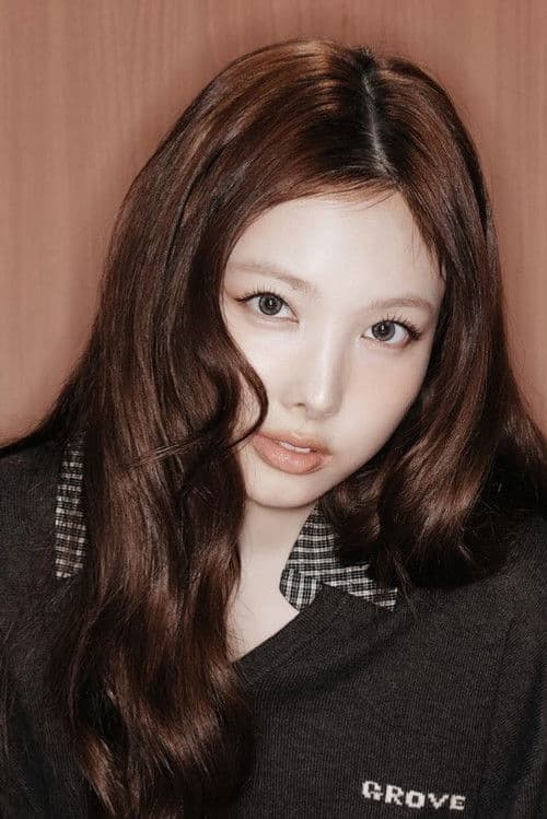 NAYEON profile photo