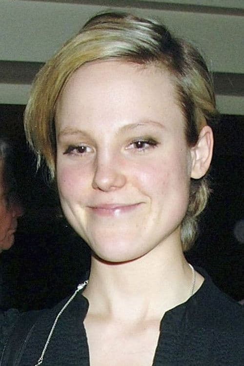 Lydia Fox profile photo