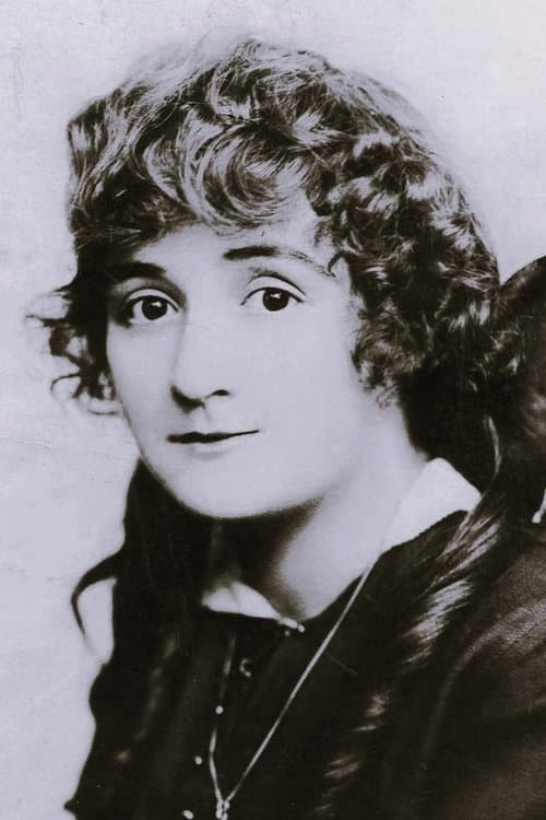 Adele DeGarde profile photo