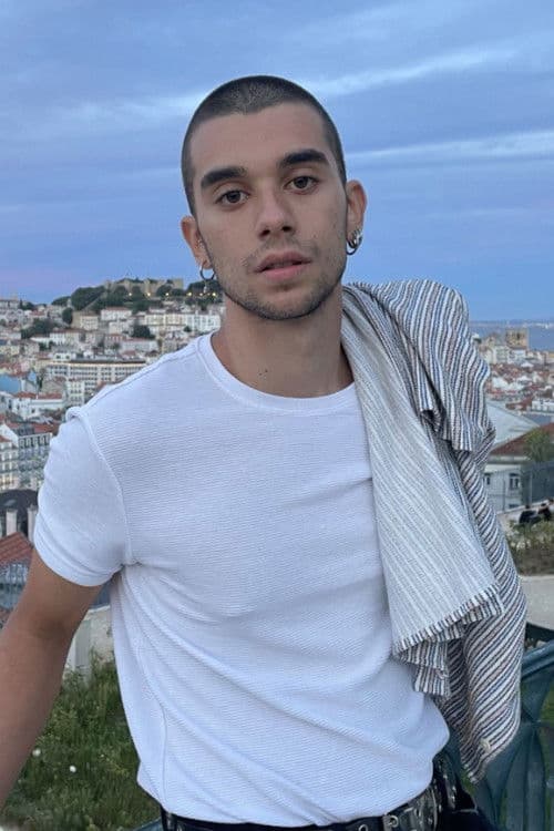 Alex Mola profile photo