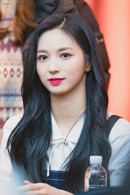 Huh Ji-won profile photo