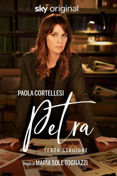 Petra - Il Silenzio dei Chiostri poster