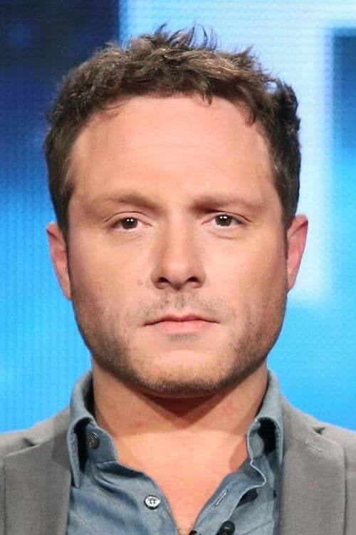 Nic Pizzolatto profile photo