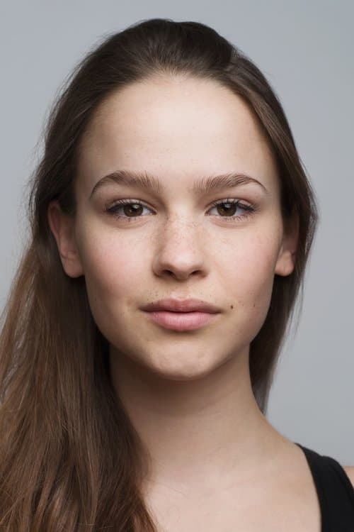 Clara Rugaard profile photo