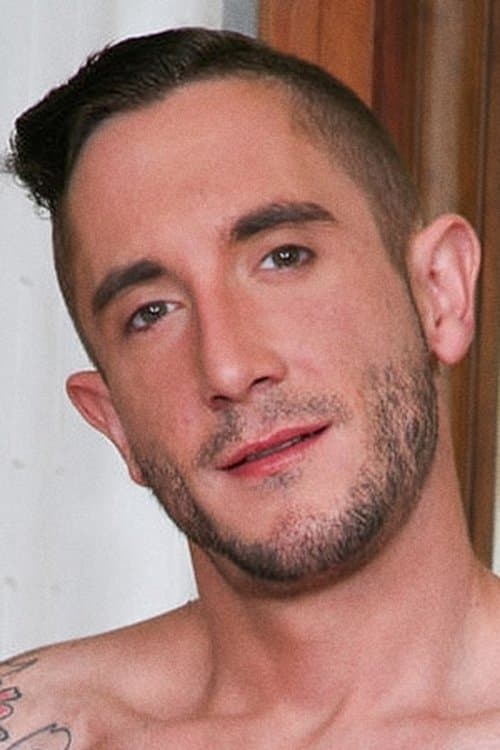 Elio Guzman profile photo