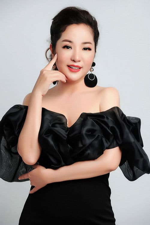 Thuý Nga profile photo