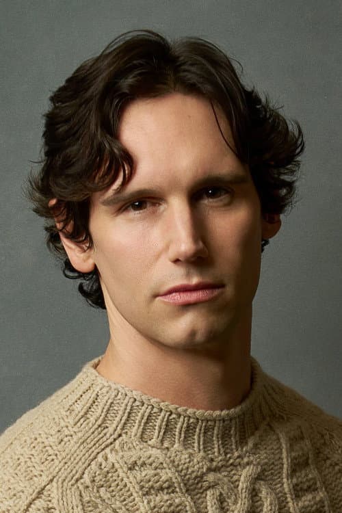 Cory Michael Smith profile photo