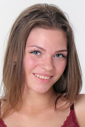 Mia Luna profile photo