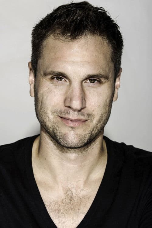 Justen Naughton profile photo