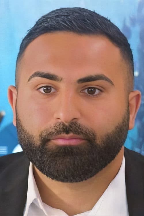 Adrian Hosseinpour profile photo