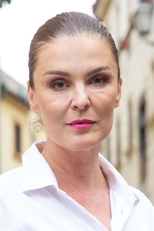 Elena Podzámska profile photo