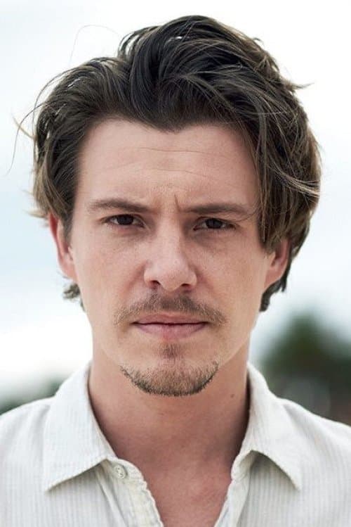 Xavier Samuel profile photo