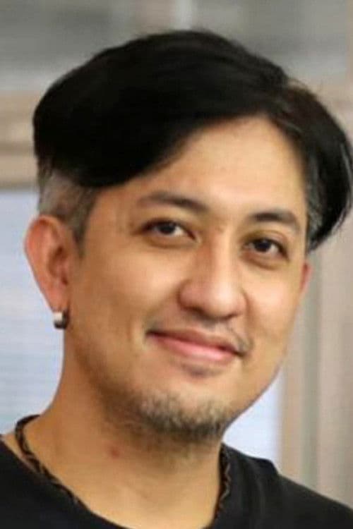 Natthaphong Wongkaweepairod profile photo