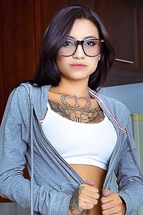 Marly Romero profile photo