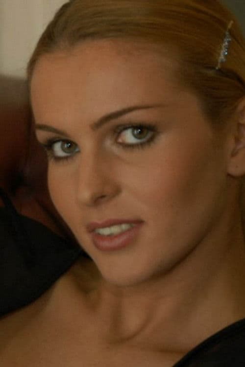 Henriett profile photo