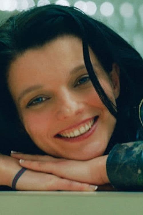 Axelle Renoir profile photo