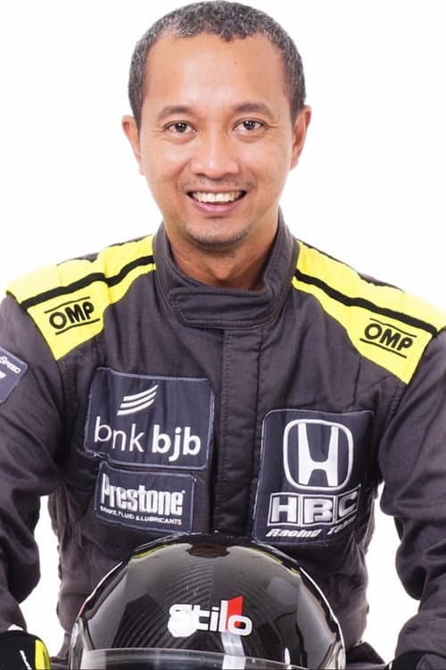 Fitra Eri profile photo
