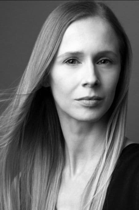 Stina Quagebeur profile photo