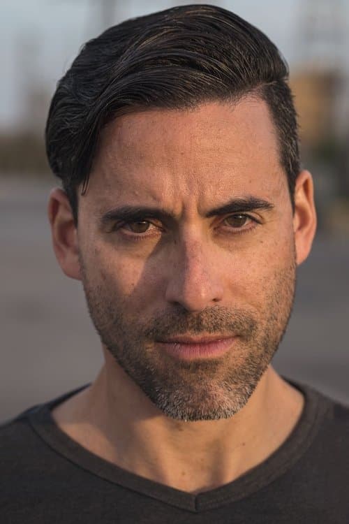 Adam Daniel Mezei profile photo