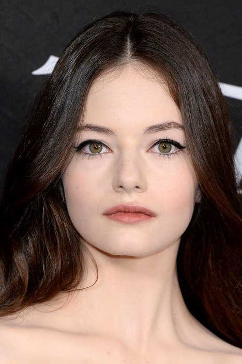 Mackenzie Foy profile photo