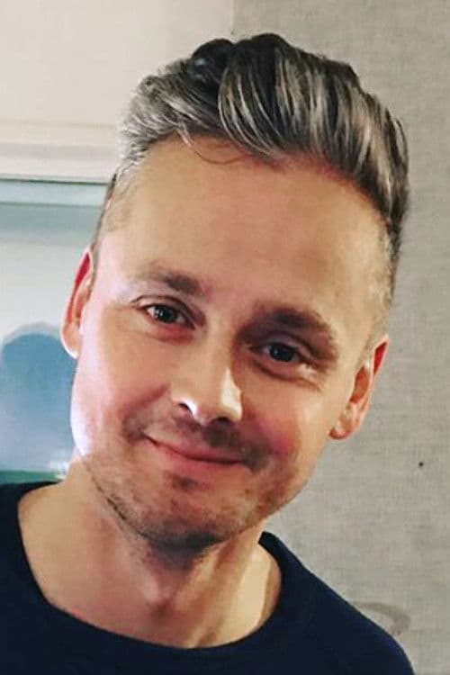Tom Chaplin profile photo