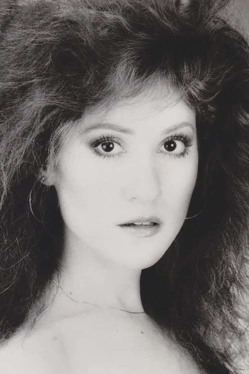 Elizabeth Arlen profile photo