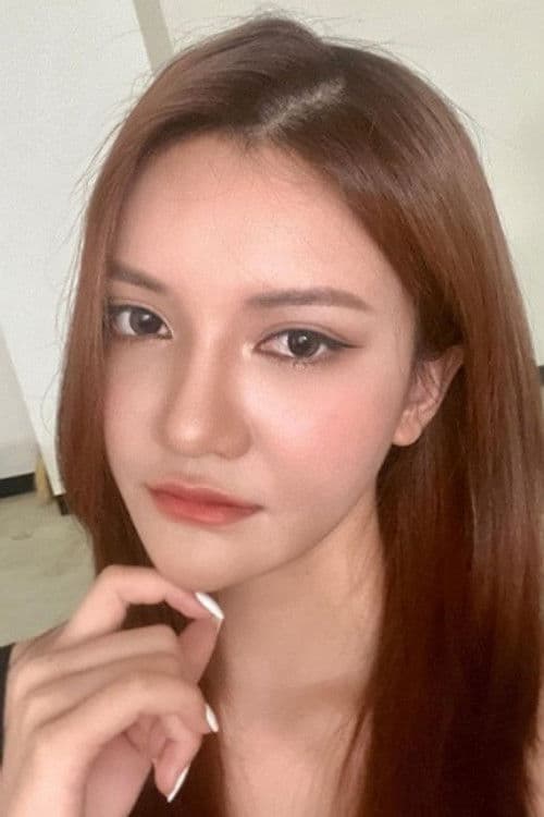 Izzi Isman profile photo