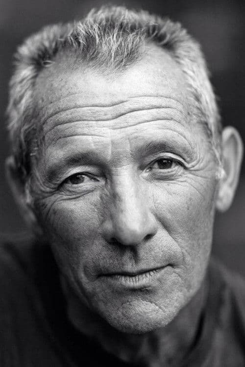 Israel Horovitz profile photo