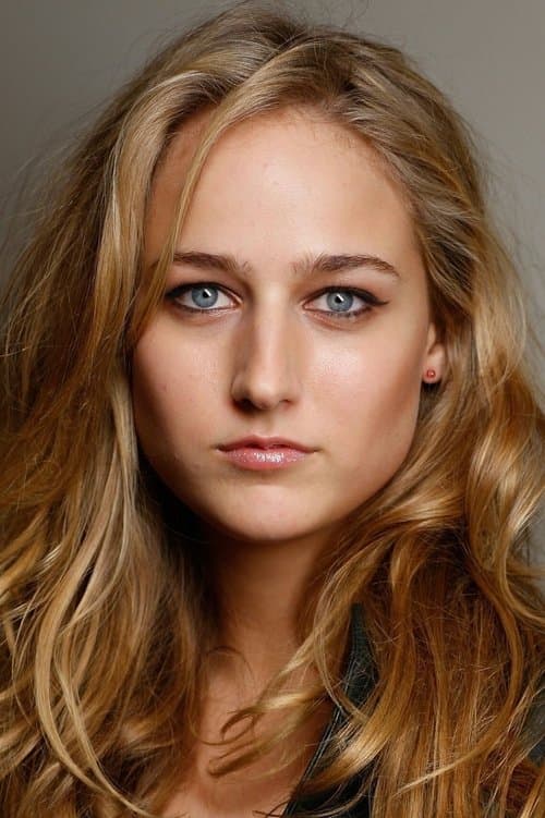 Leelee Sobieski profile photo