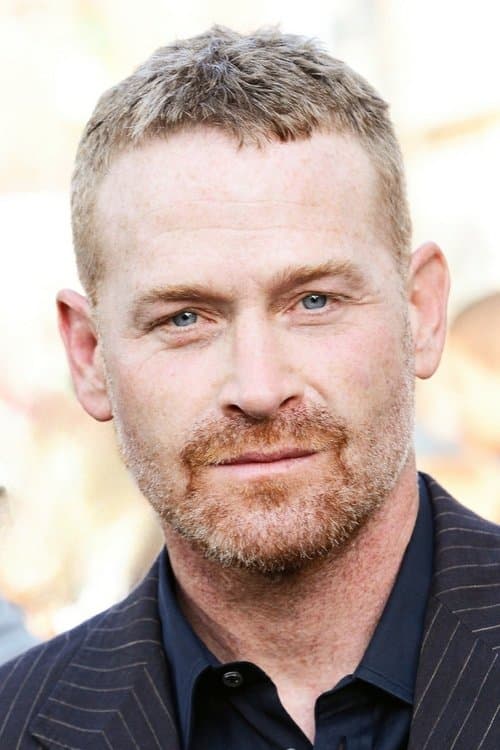 Max Martini profile photo