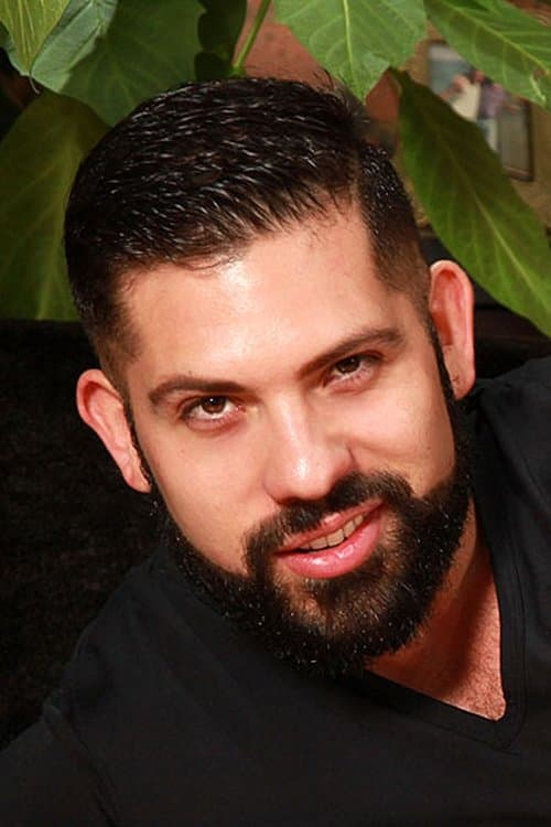 Alessandro Del Toro profile photo