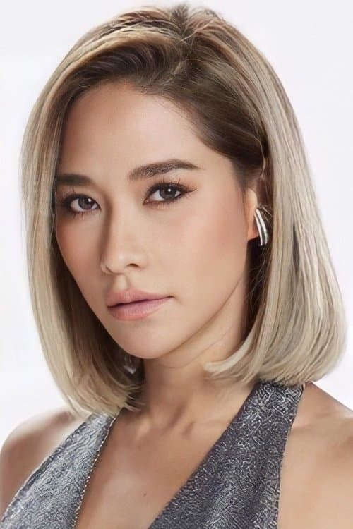 Chermarn Boonyasak profile photo