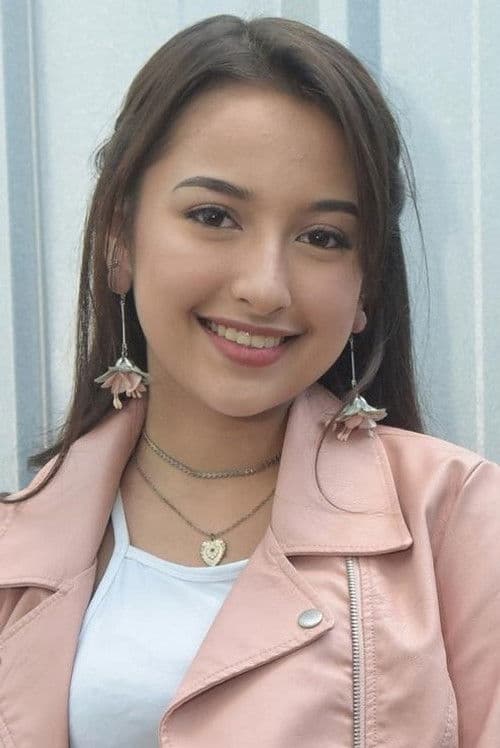 Jennifer Coppen profile photo