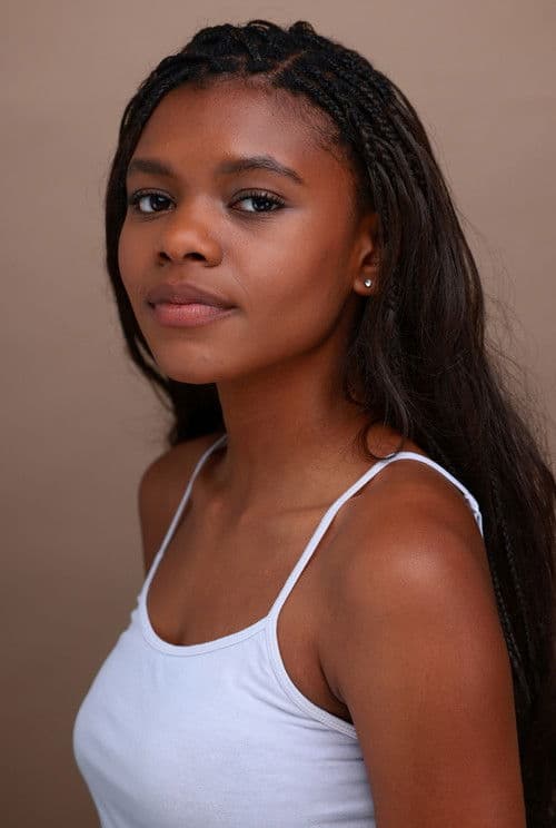 Chloé Flowers profile photo