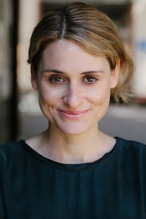 Julia Becker profile photo