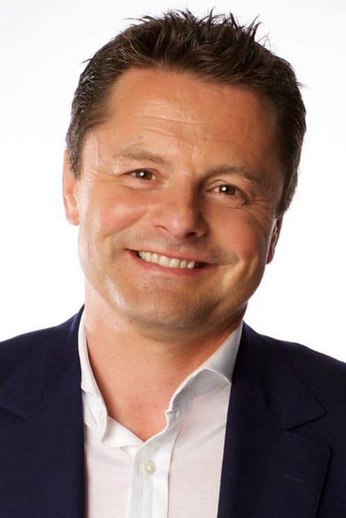 Chris Hollins profile photo