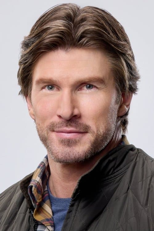 Christopher Russell profile photo