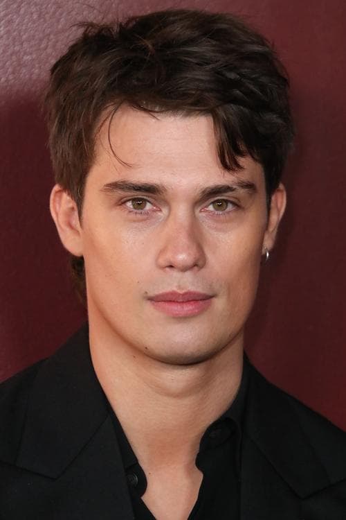 Nicholas Galitzine profile photo