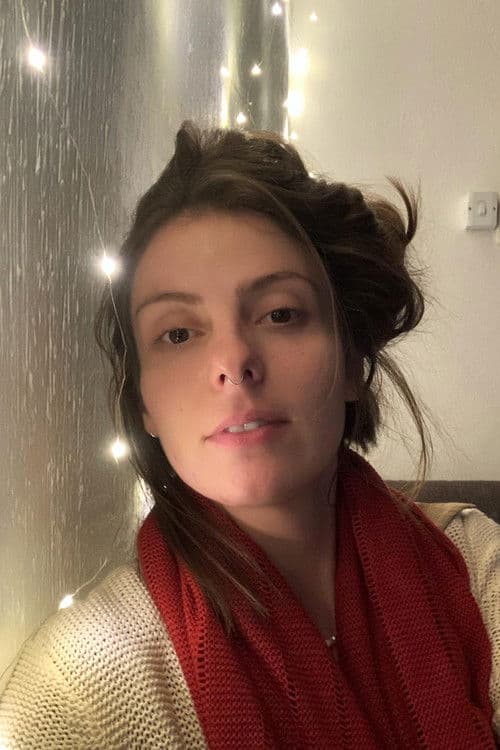 Thais Barbosa profile photo