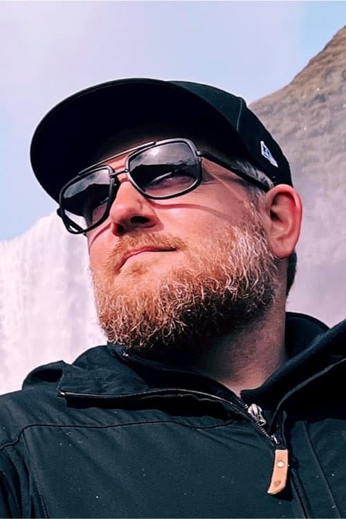 Simon Buckmaster profile photo