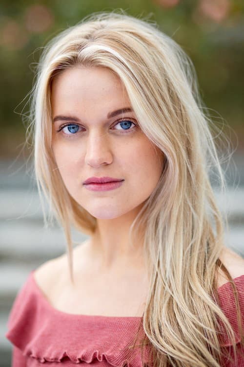 Meadhbh Maxwell profile photo