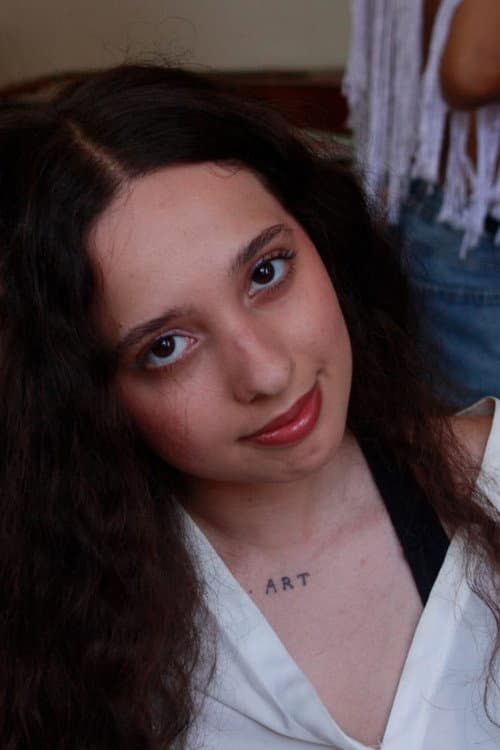 Stephany Brito profile photo